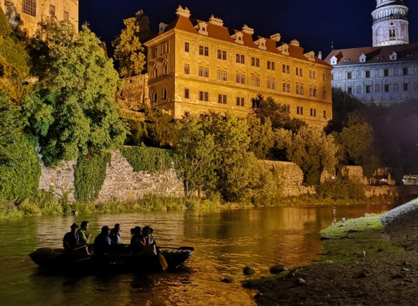 Noční rafting