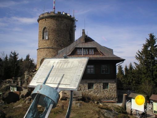 Sedačkovou lanovkou na Kleť